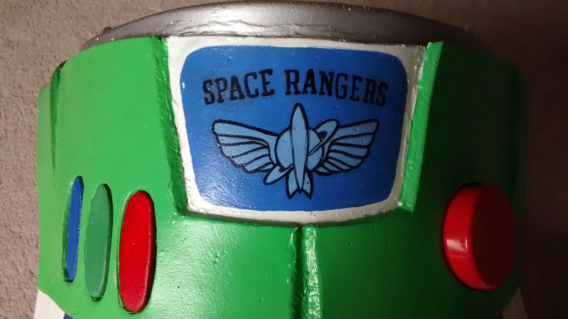 Buzz lightyear steps with pictures