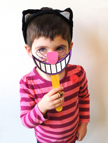 Cheshire cat grin pop goes the page