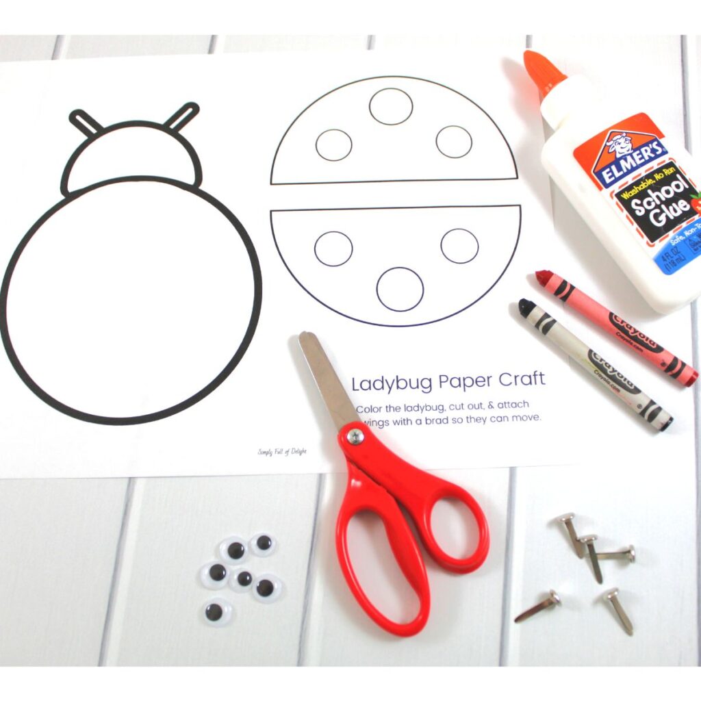 Easy paper ladybug craft for kids free printable