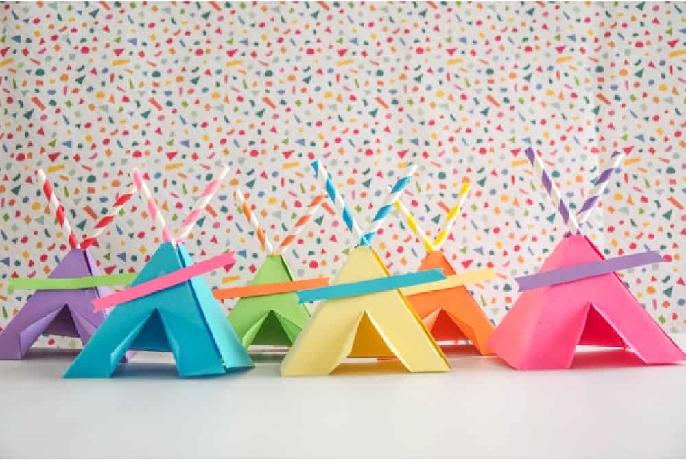Fun mini paper teepee craft for kids