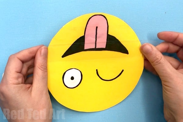How to make an emoji paper squishy easy