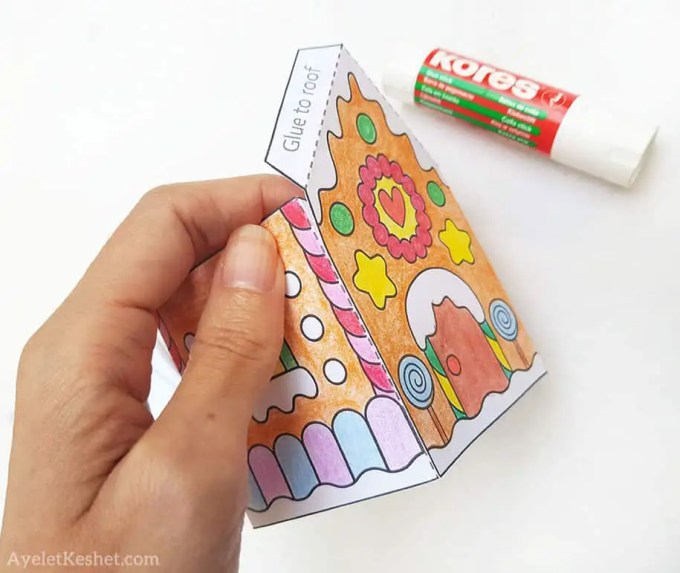Printable gingerbread house template to color