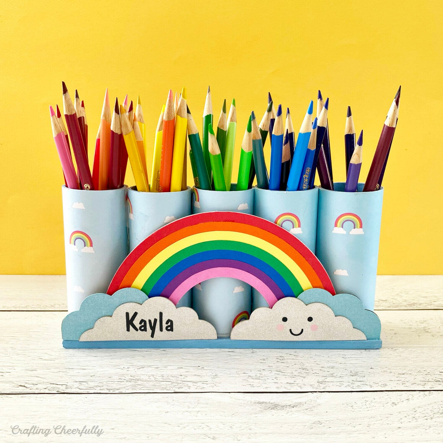 Diy rainbow pencil holder