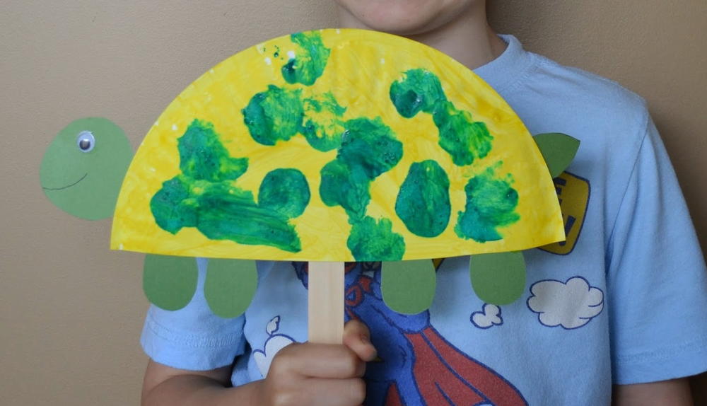 Totally turtle diy puppet