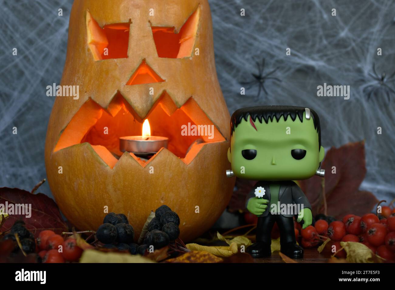 Frankenstein monster pumpkin green hi