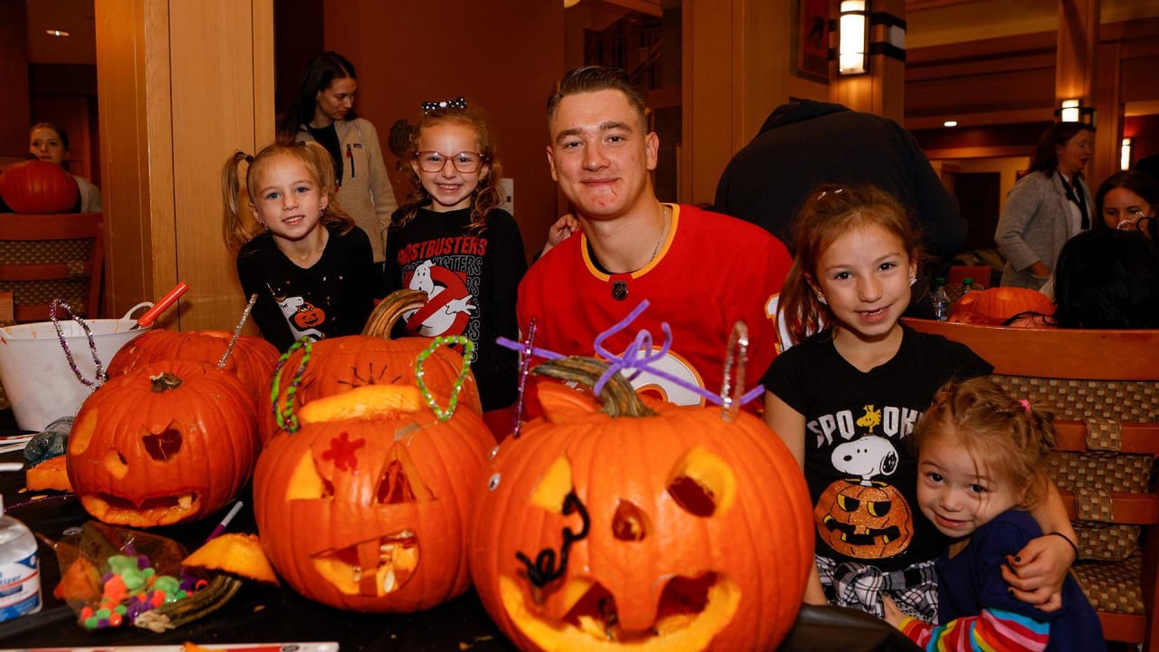 Pumpkin carving time calgary flames