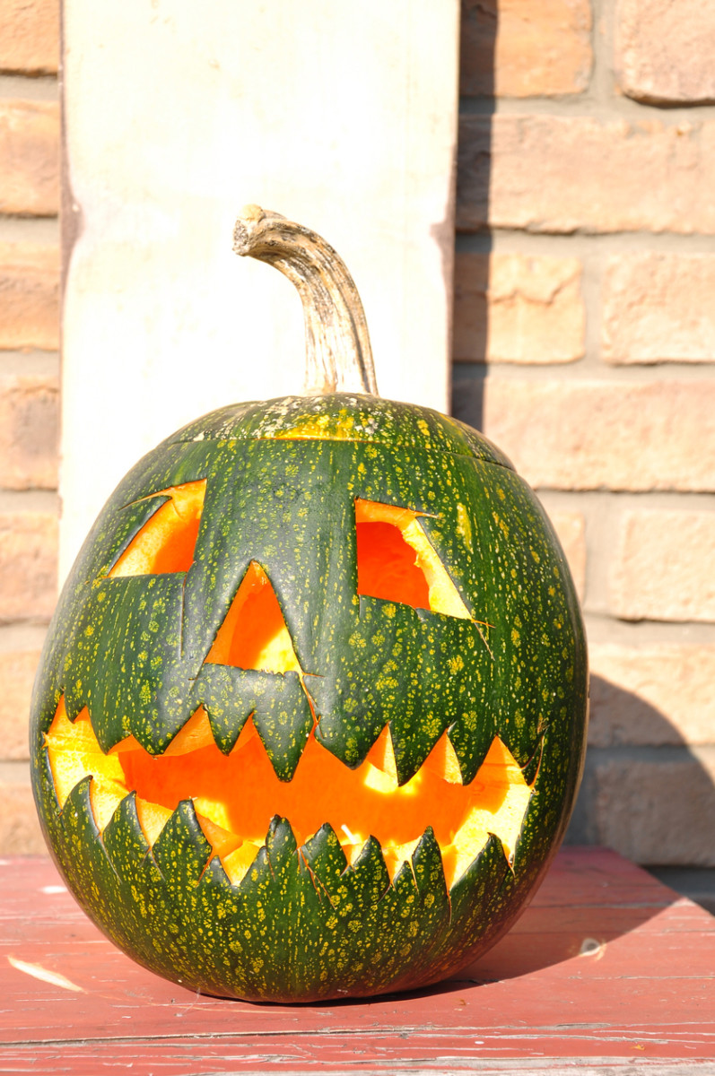 Easy pumpkin carving ideas from scary to cool