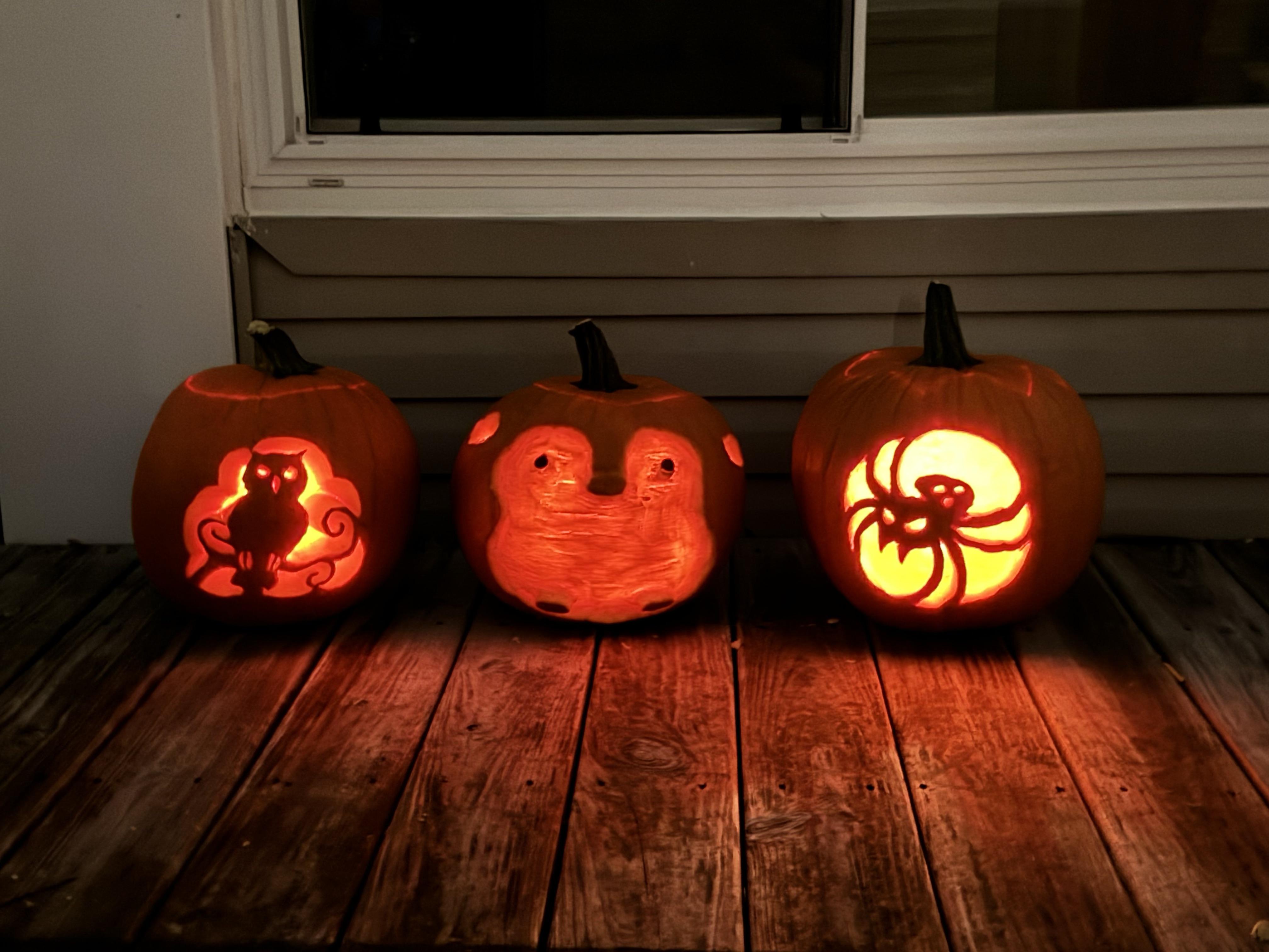 Made my pumpkin for the year reference penguin attached rpenguin