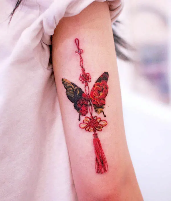 Stunning and unique butterfly tattoos with meaning
