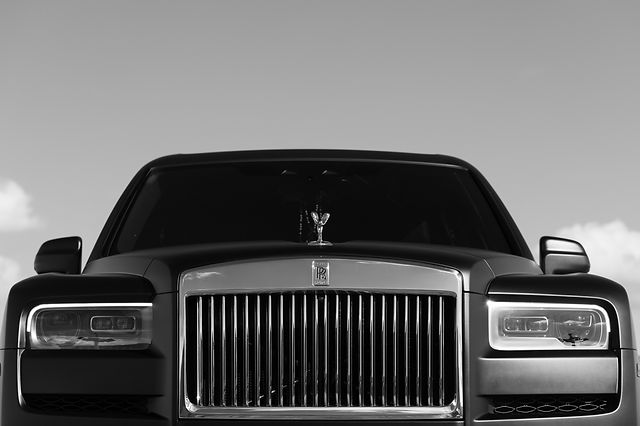 Rolls royce cullinan matte black color change wrap in miami