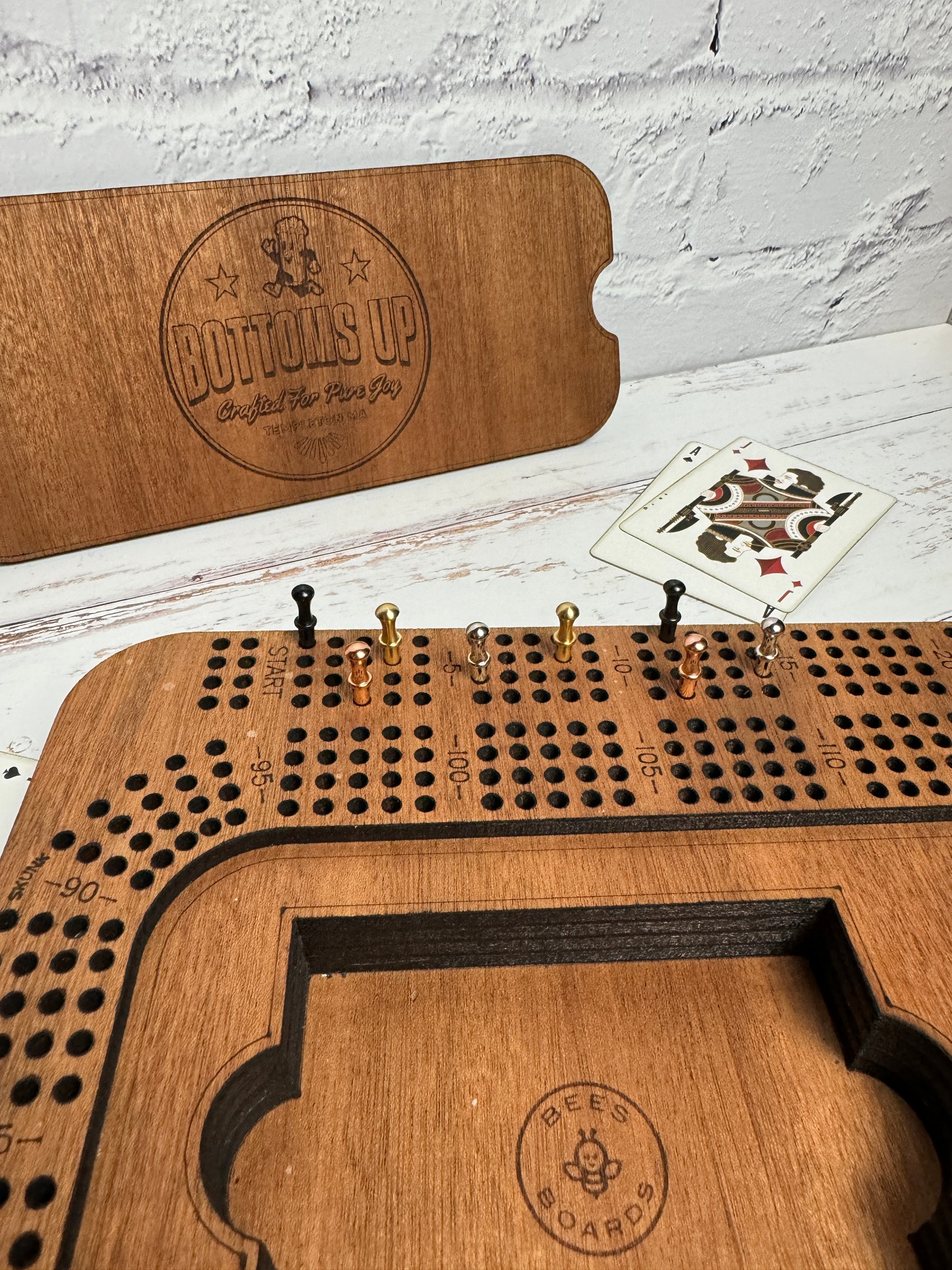 Custom track rectangular cribbage board