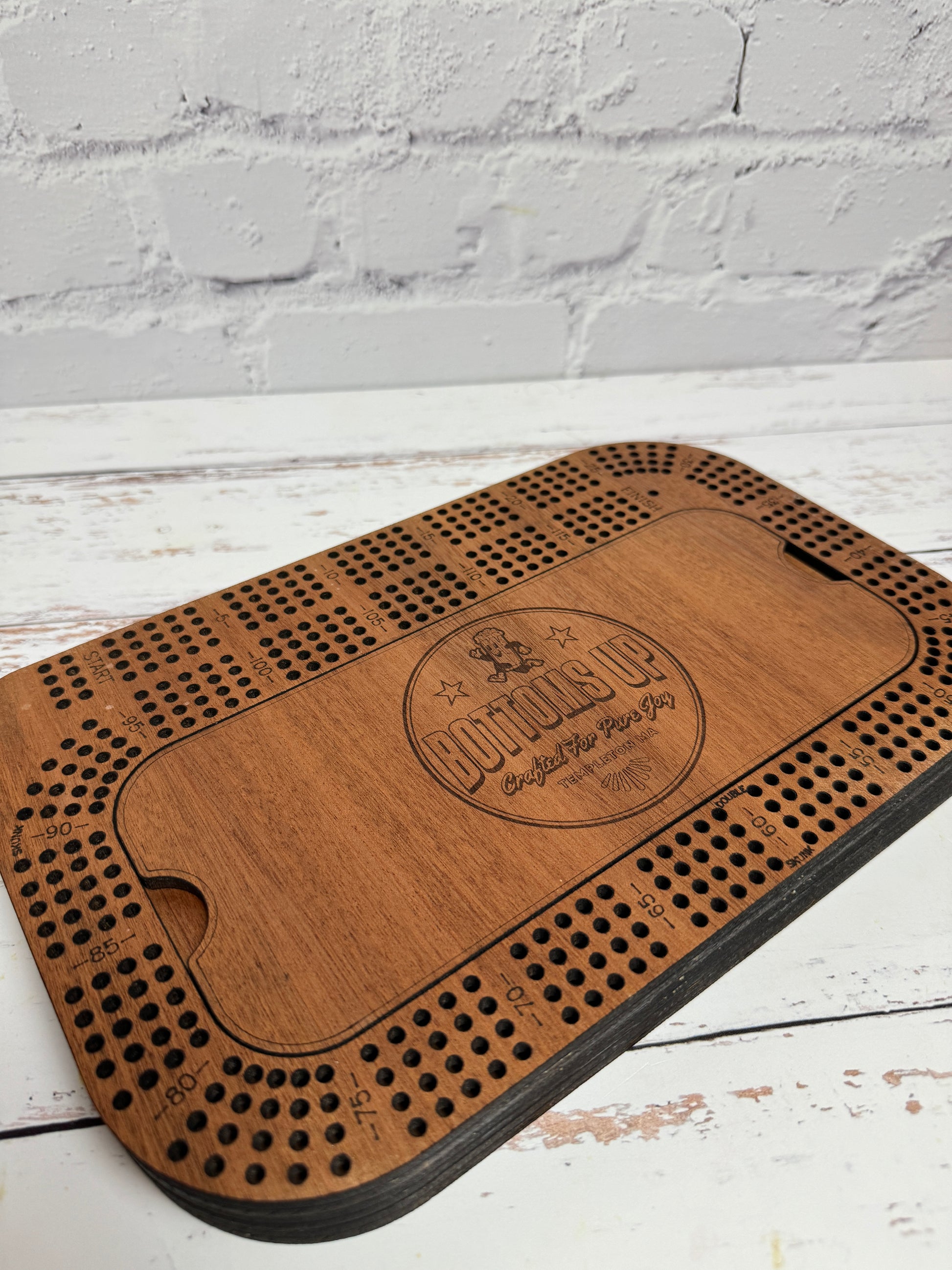 Custom track rectangular cribbage board