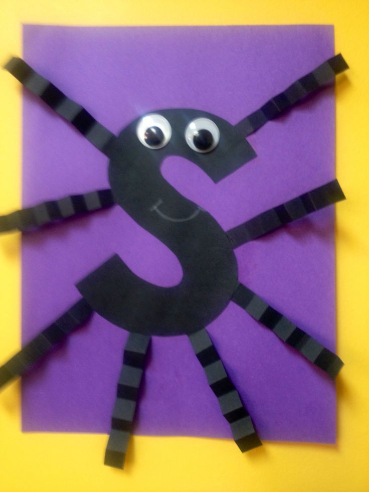 S is for spider alfabet knutselen letter knutselen activiteiten voor kinderen