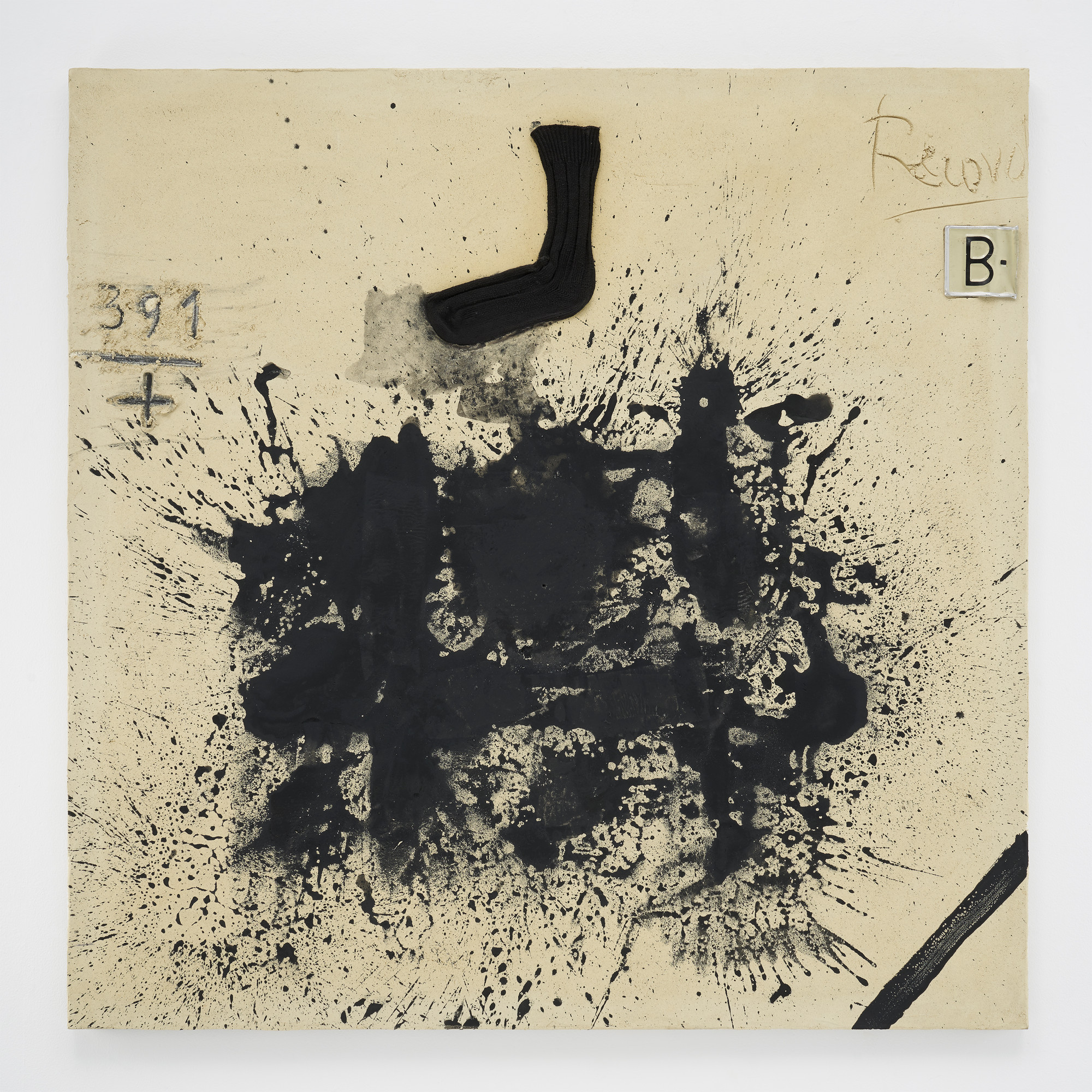Antoni tã pies pace gallery