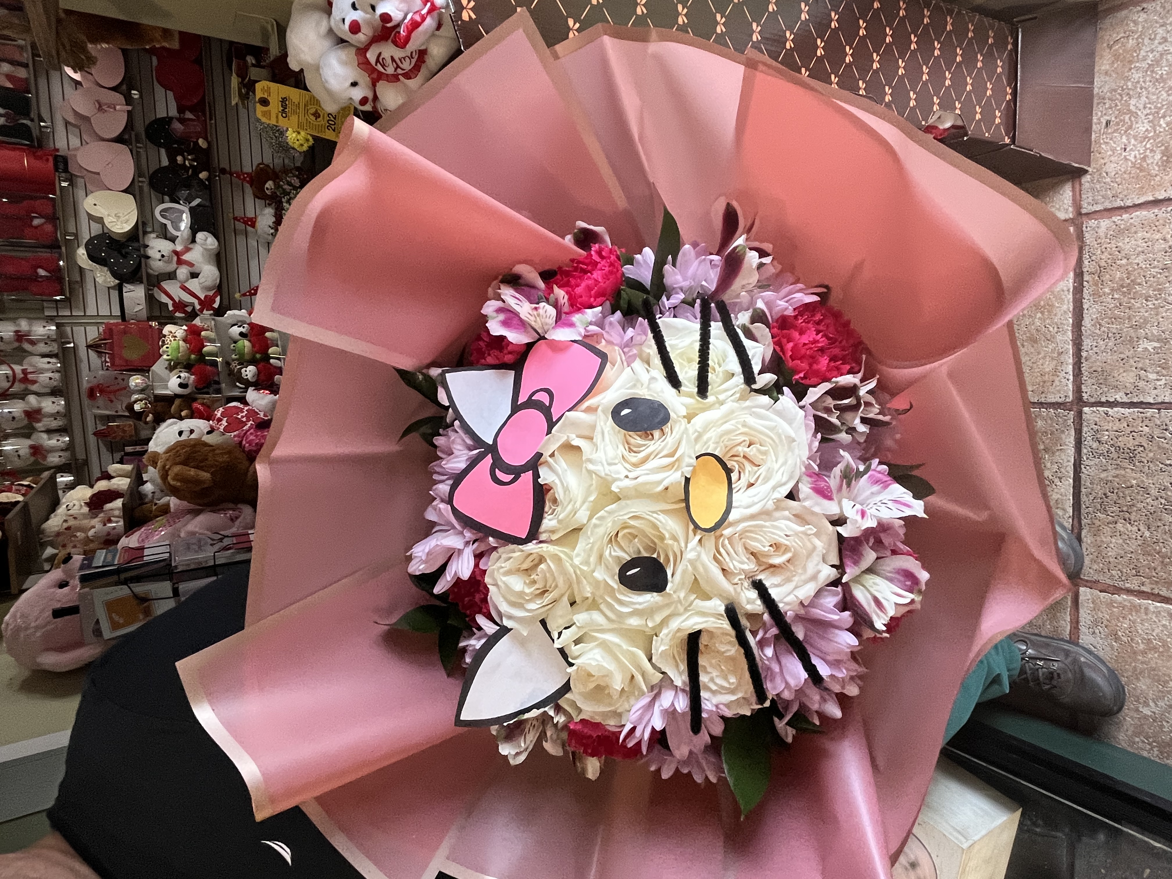 Hello kitty bouquet