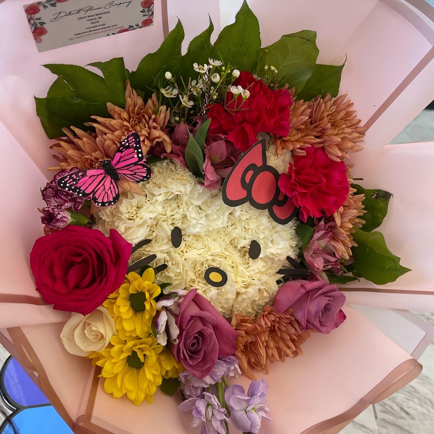 Hello kitty bouquet â detroit flower pany