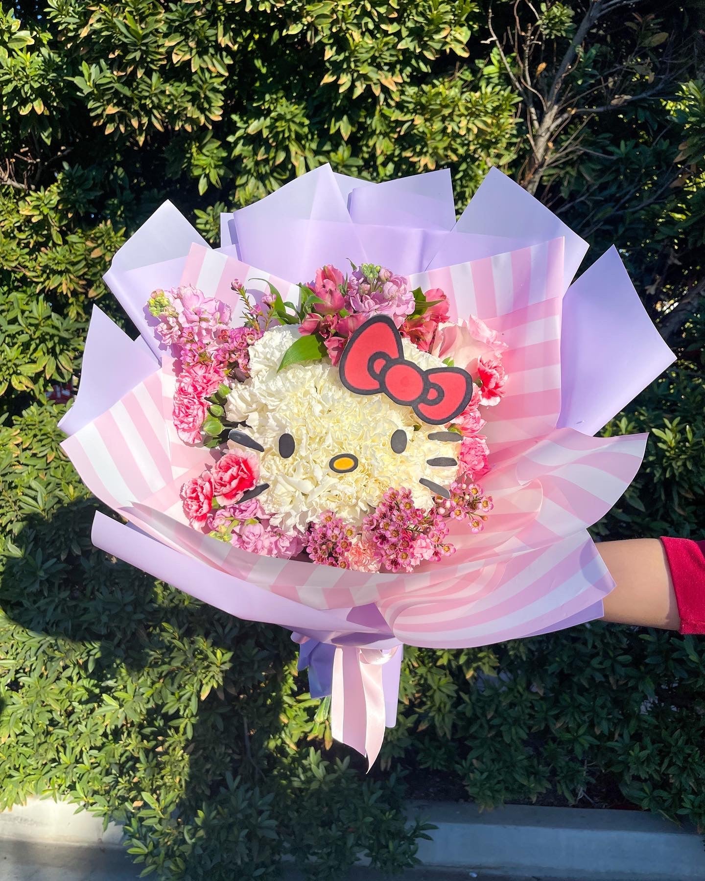 Hello kitty bouquet â eileen floral