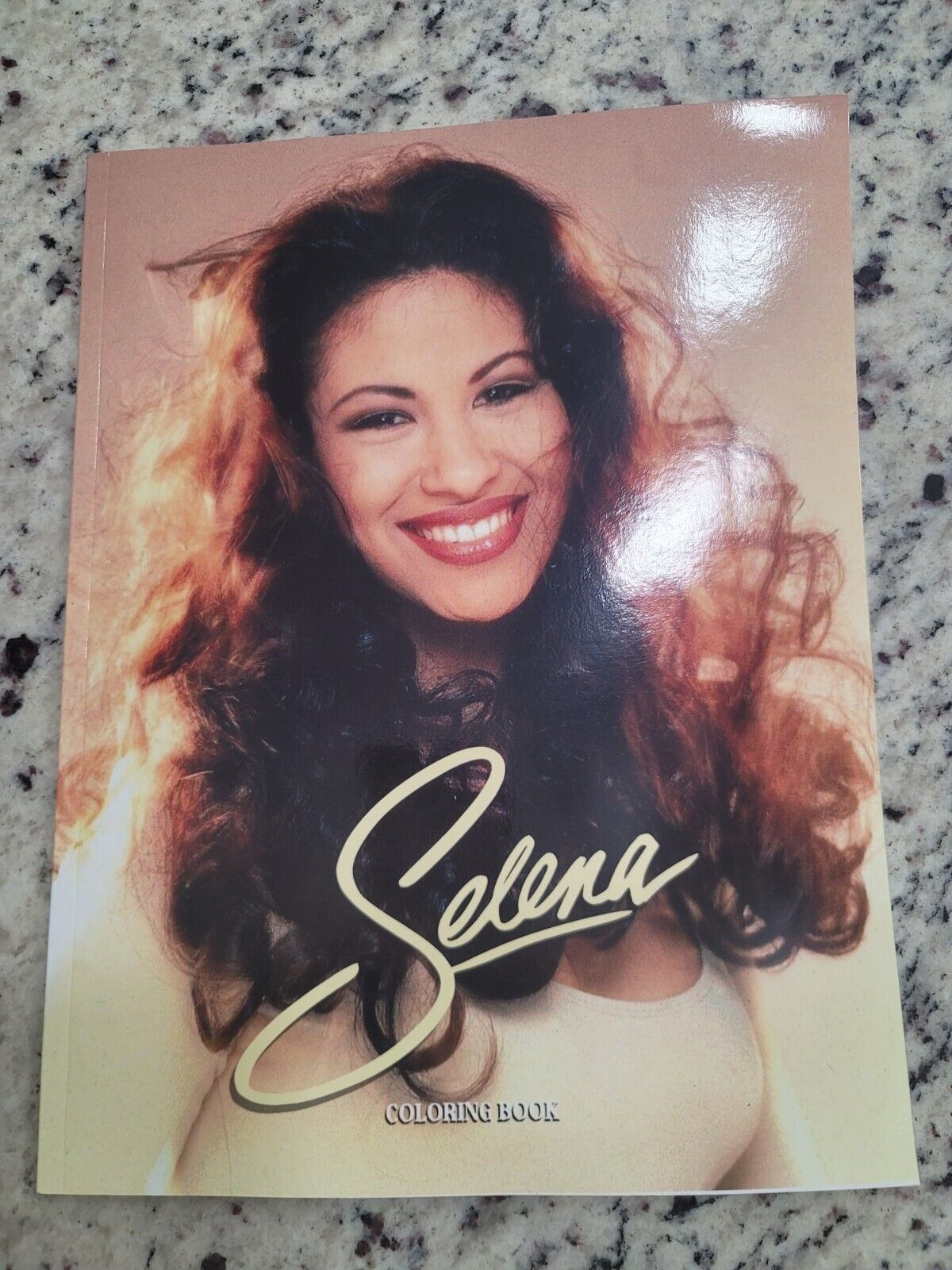 Selena quintanilla coloring book queen of cumbia