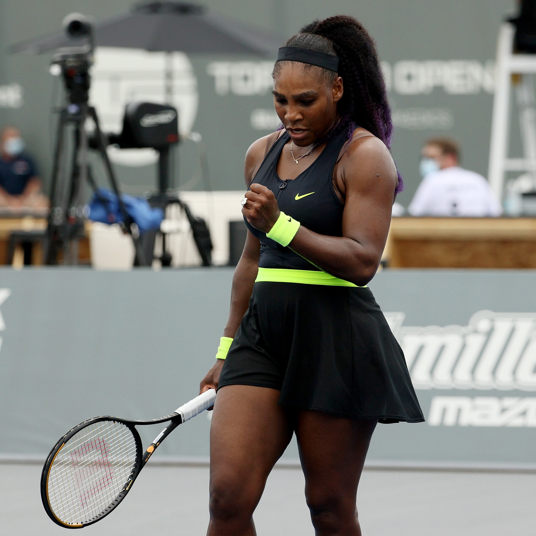 Its serena vs venus williams in a tuneup before the us open