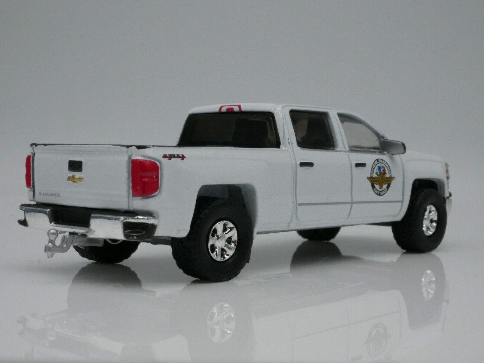 Chevrolet silverado scale diecast tow package minneapolis