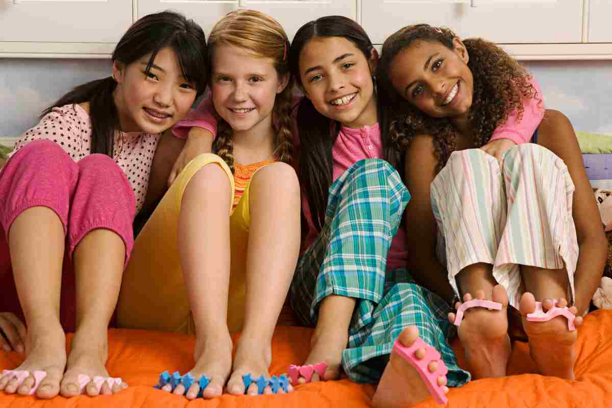 Entertaining sleepover games for the best ever slumber party