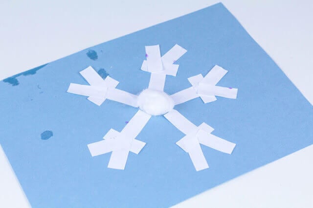 Clever snowflake puzzle craft