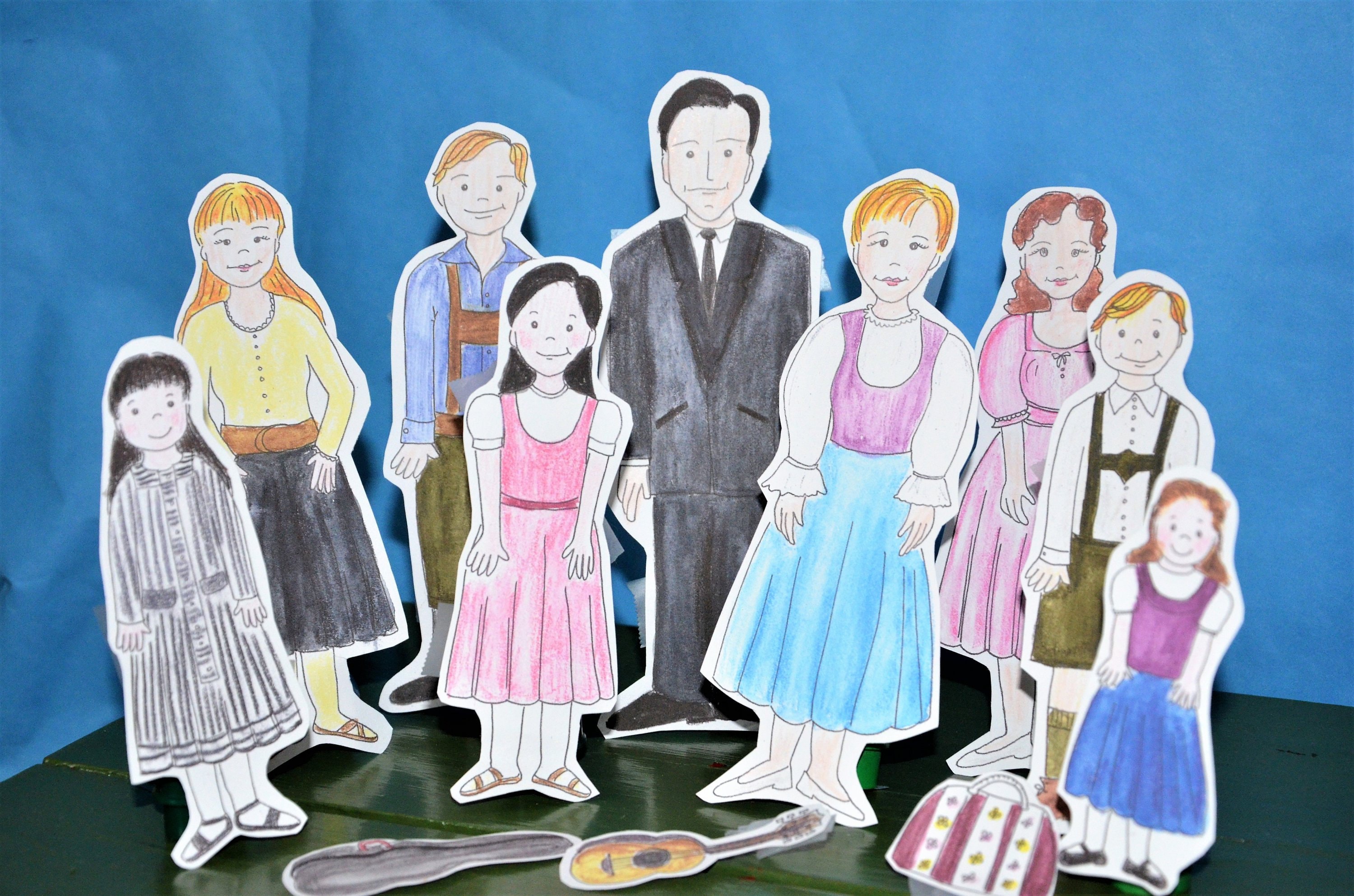 Sound of music paper dolls printable set favorite things