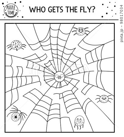 Halloween black and white maze for children