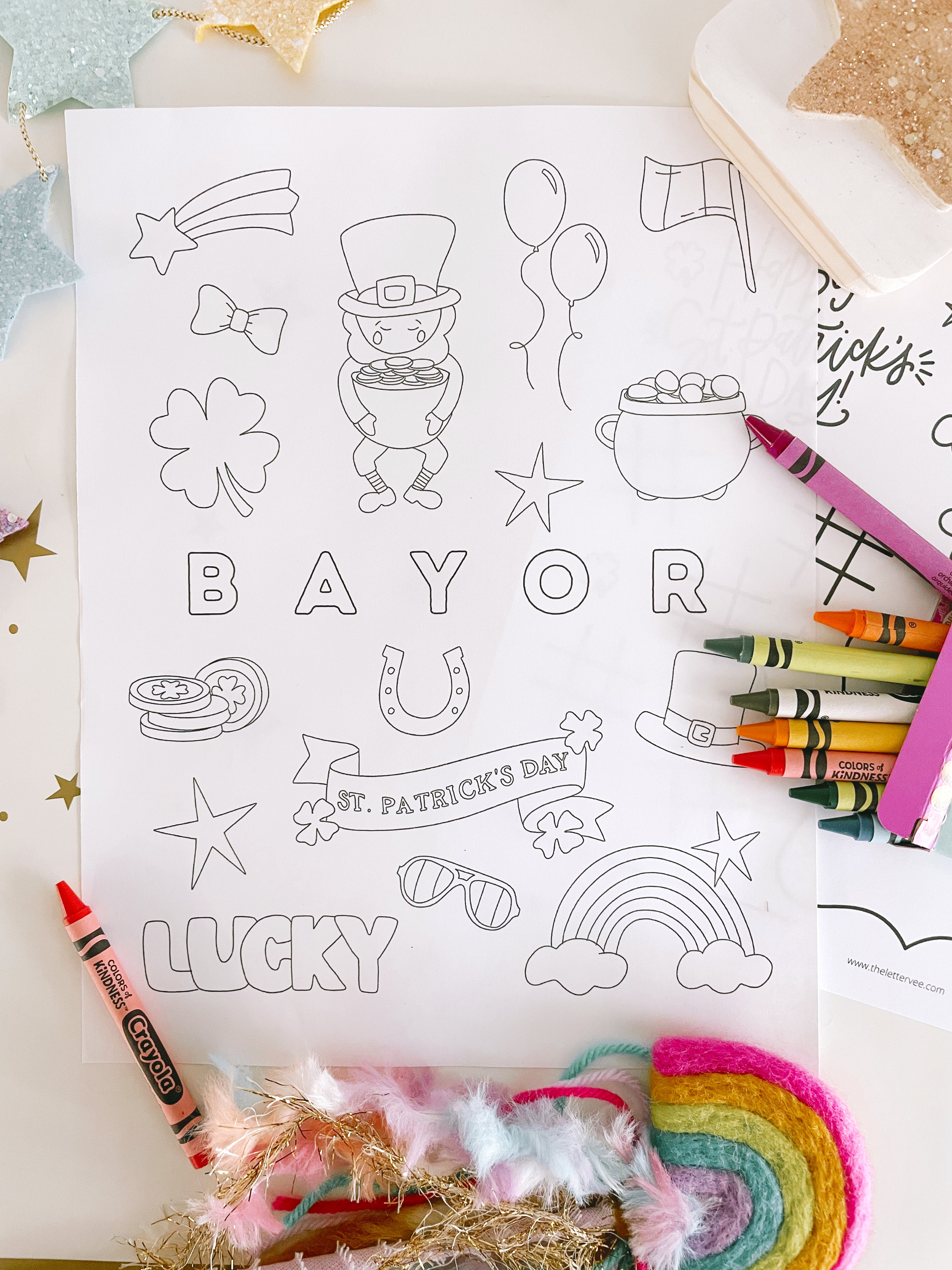 Custom st patricks day name coloring page â the letter vee