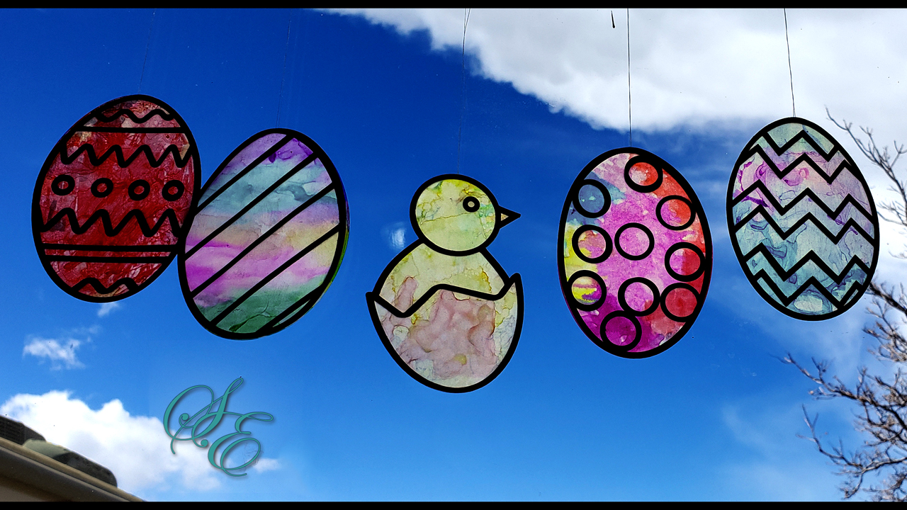Cricut stained glass easter decorations â spirit expressions
