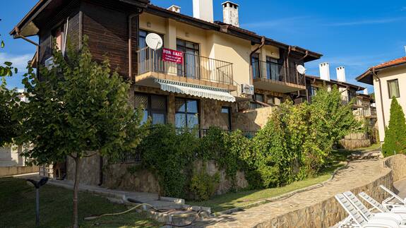 Menada sunny hill superb villa