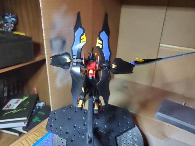 First buildpaint this year i call it livelance turbokat inspired by the jet from my favorite show as a kid swat kats rgunpla