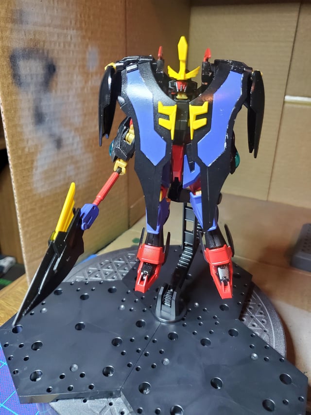 First buildpaint this year i call it livelance turbokat inspired by the jet from my favorite show as a kid swat kats rgunpla