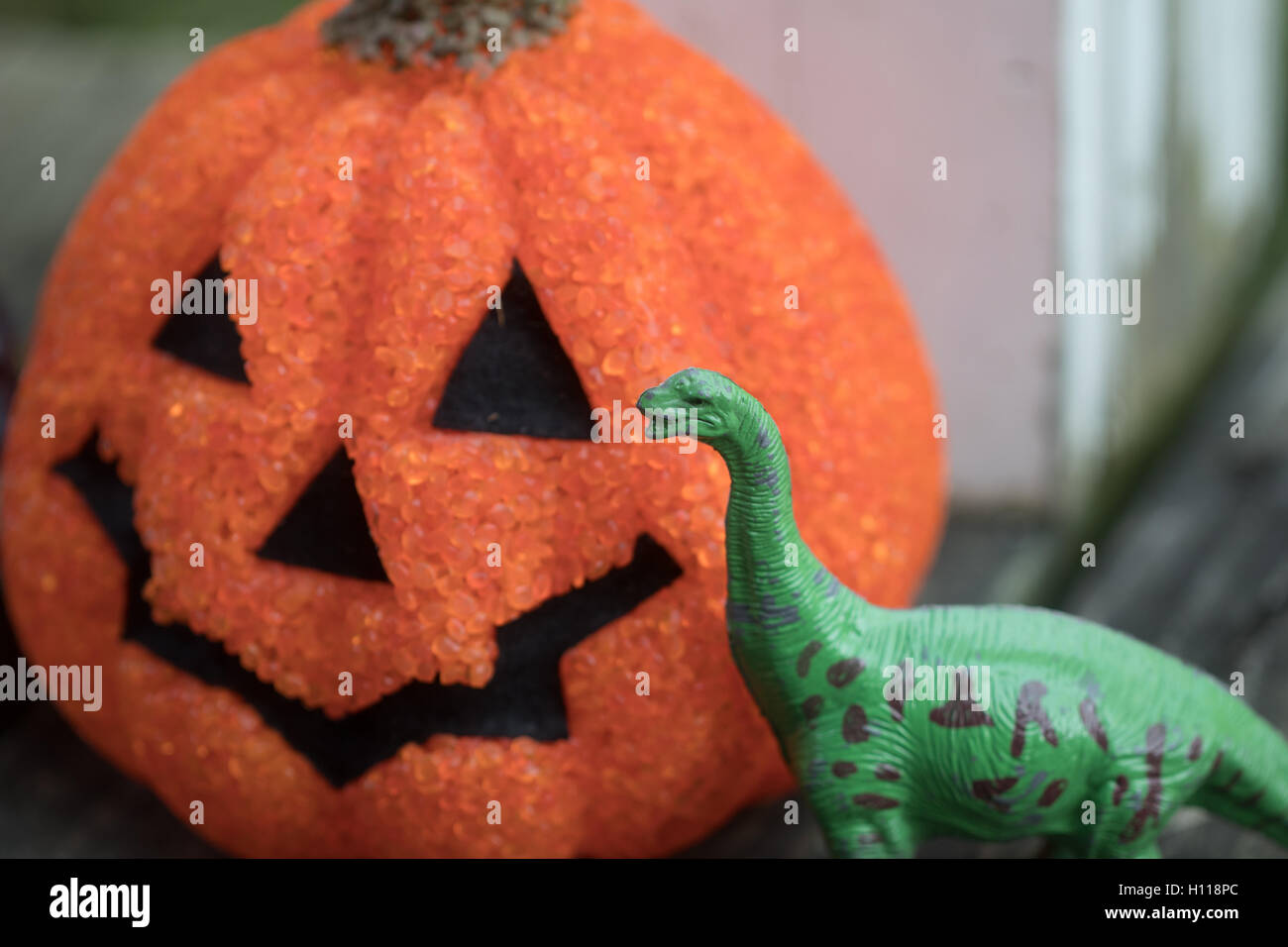 Dinosaur pumpkin hi