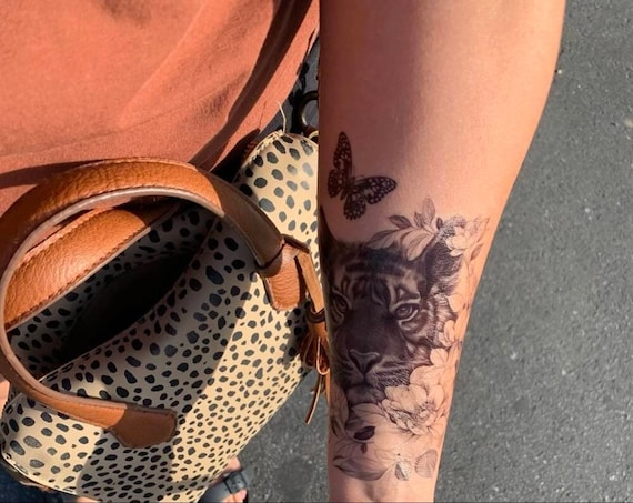 Temporary floral tiger tattoo with butterfly tattoos for women men unisex trendy tattoos animal tattoos tattoo art festival tattoo