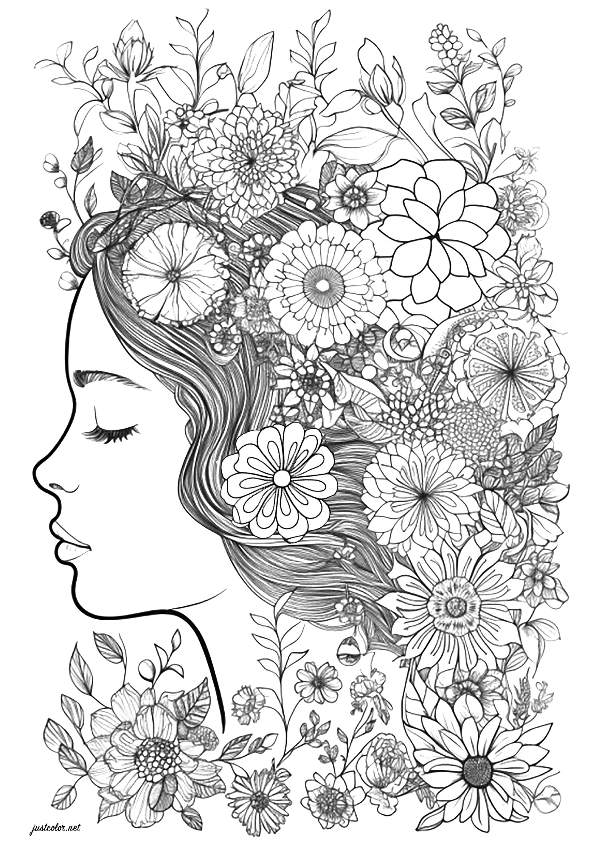 Rostro de mujer con los ojos cerrados rodeada de flores