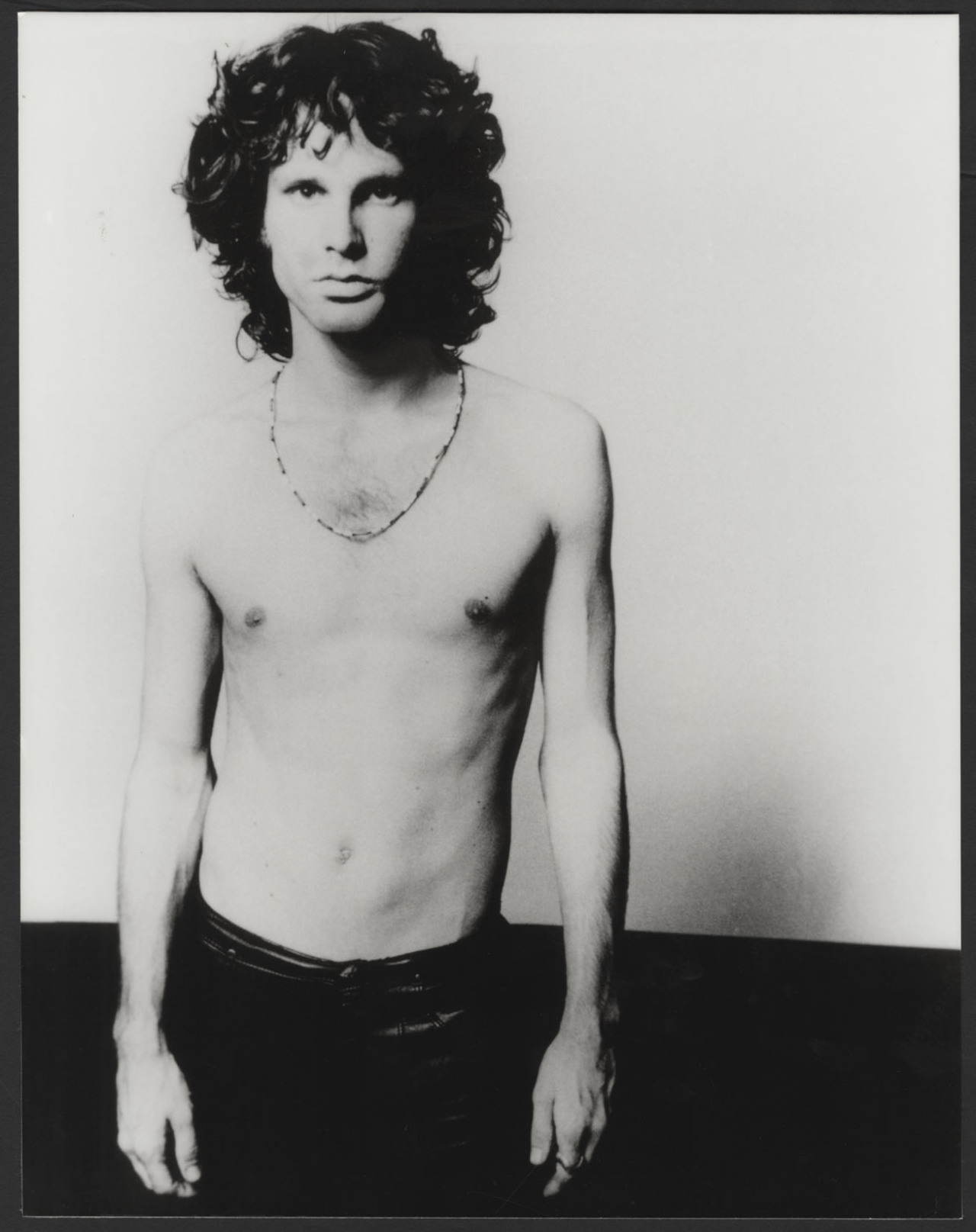 The doors â jim morrisons iconic âyoung lionâ photoshoot by
