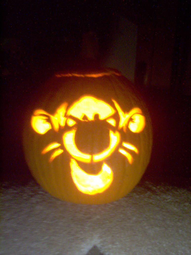 Tigger pumpkin by cinderspritzer on