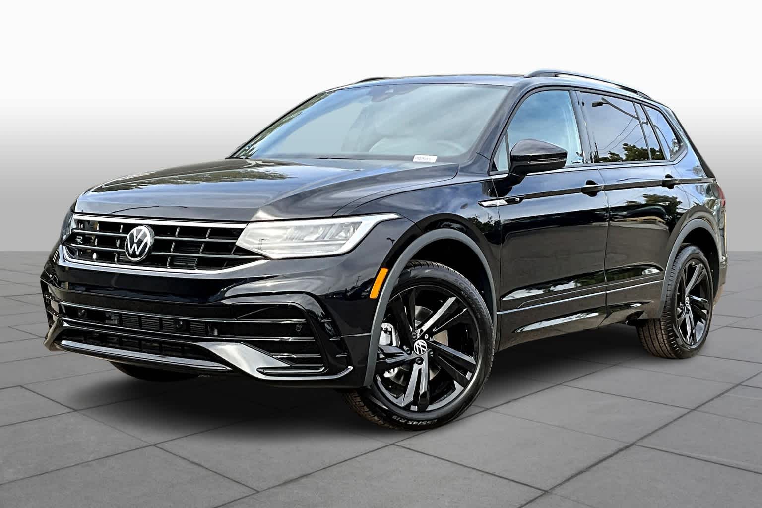 New volkswagen tiguan se r