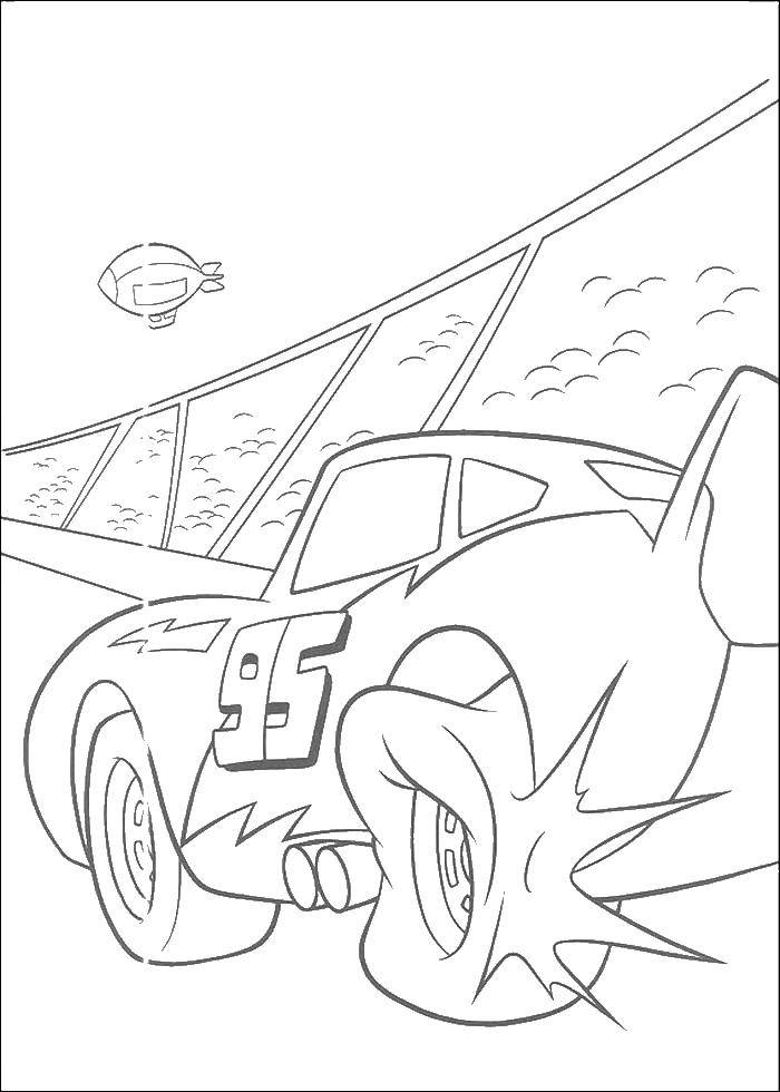 Online coloring pages coloring page the lightning mcqueen has a flat tire cars download print coloring page