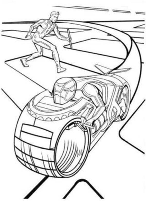 Tron legacy sam flynn attack enemy with barehand coloring pages color luna tron legacy coloring book pages coloring pages