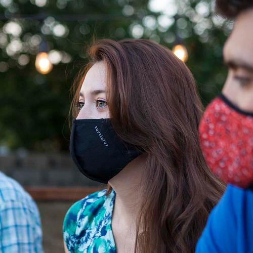 Structured protective face mask â turtle fur