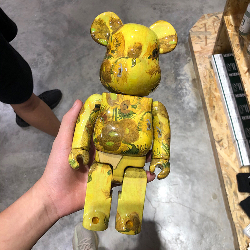 Bearbrick cm van gogh sunflower bearbricklys bearbricklys action figures block bear model figures shoe store decoration