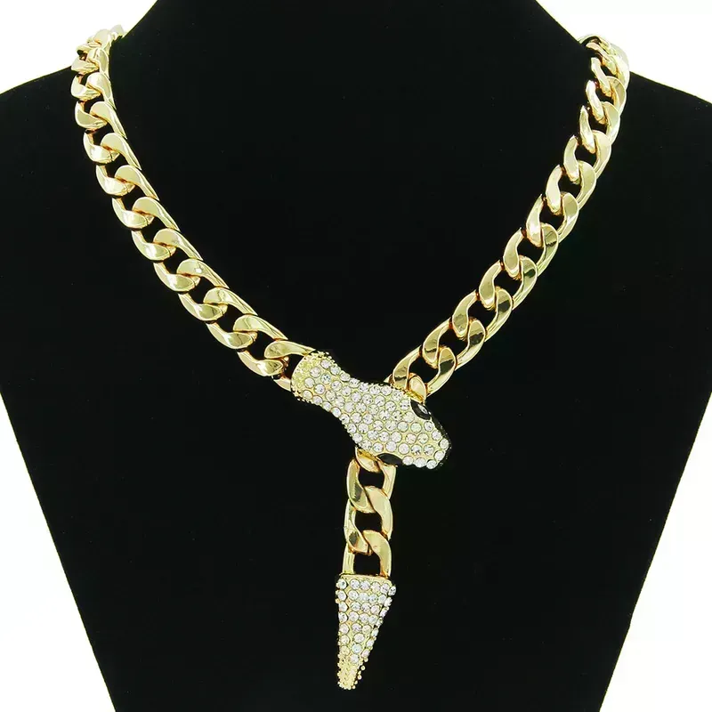 Venta al por ayos cadena cubana europea y aericana cadena de clavãcula collar de hebilla agnãtica con cabeza de serpiente de diaantes de iitaciãn copleta y corta