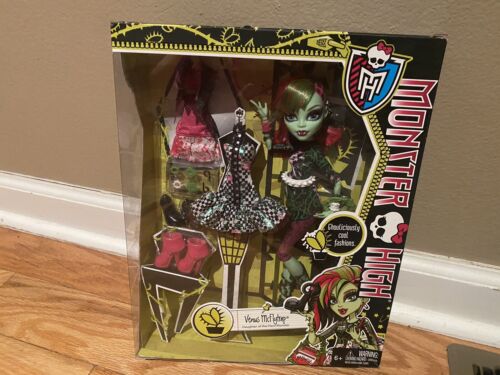 Monster high i love heart fashion venus mcflytrap