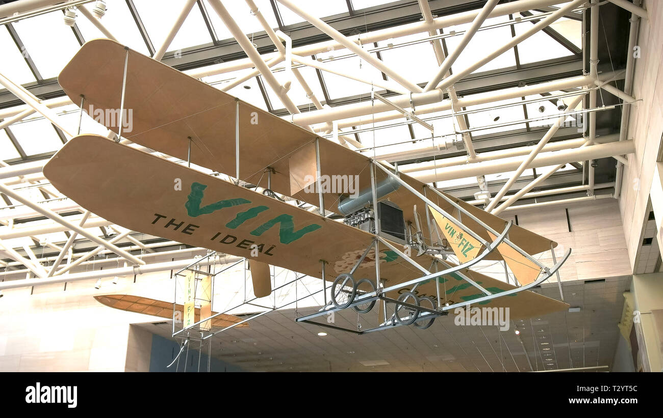 Wright flyer smithsonian hi