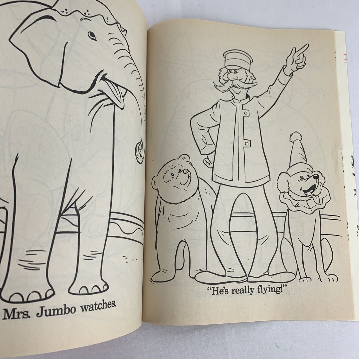 Vintage big golden coloring book walt disneys dumbo