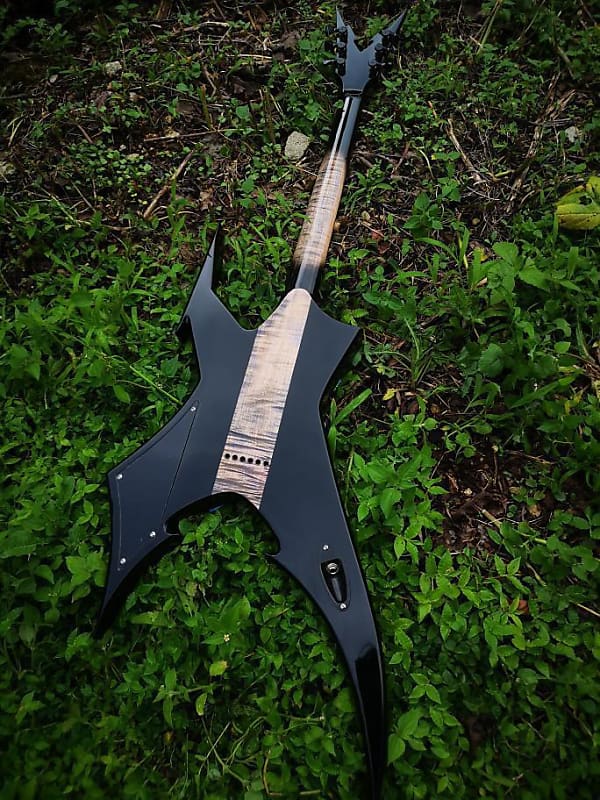 Vorona guitars defiler extreme custom shop