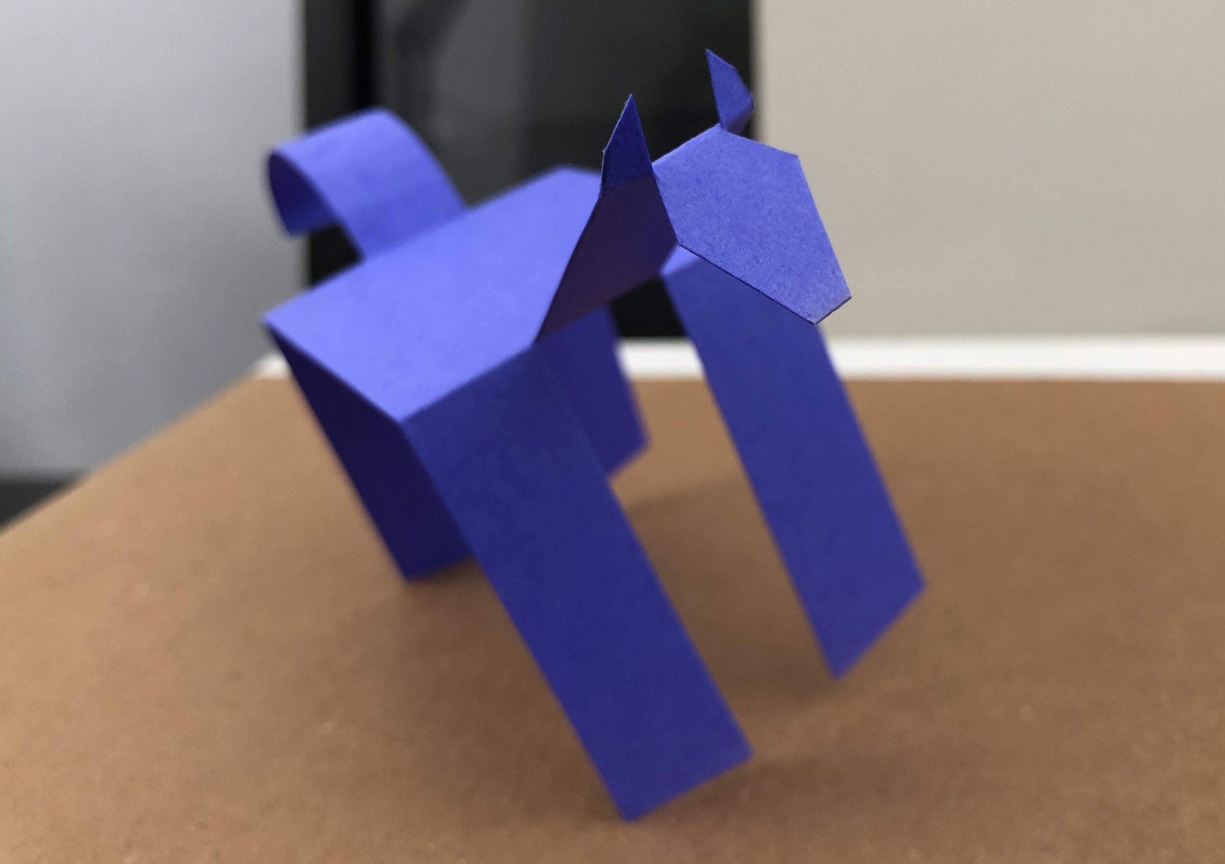 Walking paper horse â bored hungry
