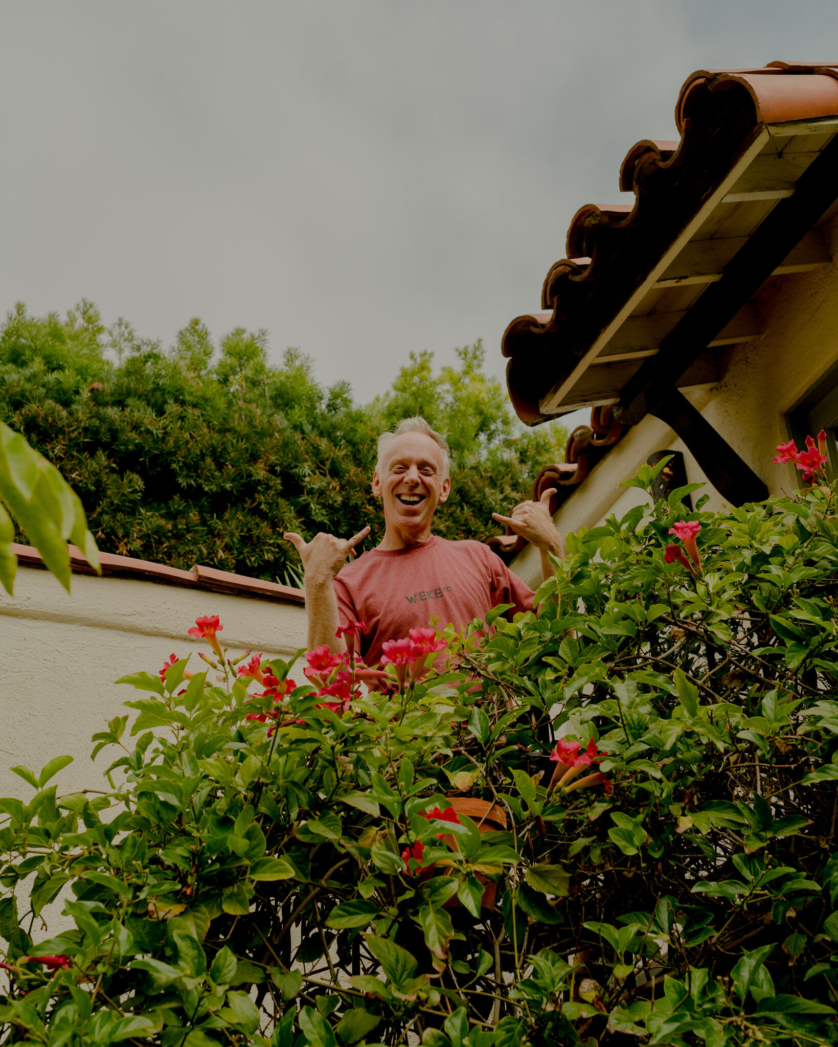 In the white lotus mike white takes you on vacation